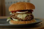 Knakende god burger